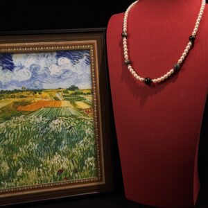 Moon Essence Crystal Glow